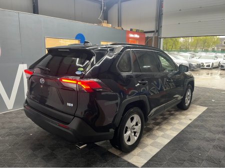 2021 Toyota Rav4 - photo 2