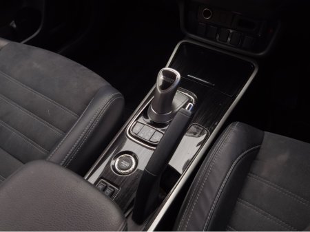 2015 Mitsubishi Outlander - thumbnail 16