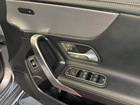 2021 Mercedes-Benz CLA Class - thumbnail 10