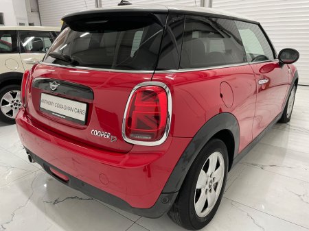 2020 MINI Hatch Cooper Classic €18,950 thumbnail