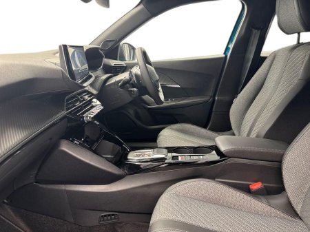 2026 Peugeot 2008 - thumbnail 2