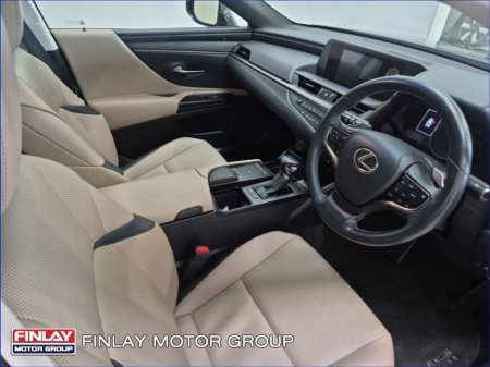 2019 Lexus ES 300 H - thumbnail 7