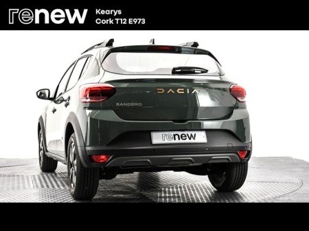 2025 Dacia Sandero Stepway - view 3