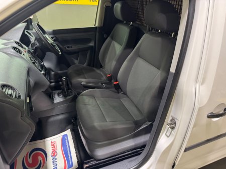 2014 Volkswagen Caddy - thumbnail 16