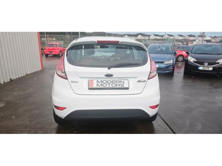 2016 Ford Fiesta ZETEC TURBO 1.0 eco 100 low miles €8,750 thumbnail
