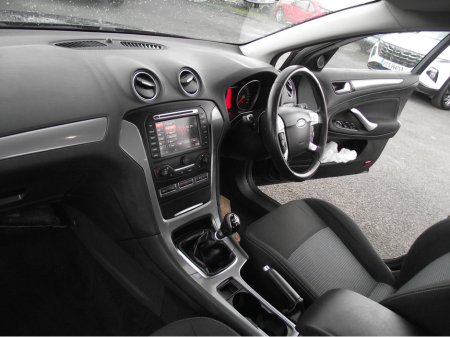 2014 Ford Mondeo - thumbnail 14