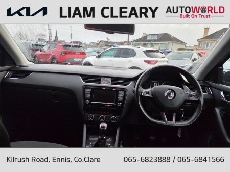 2015 Skoda Octavia STYLE 1.6 TDI 90HP 4DR thumbnail