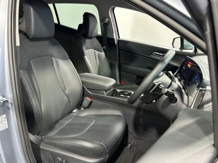 2026 Kia Sportage New SEM PHEV €51,500 thumbnail