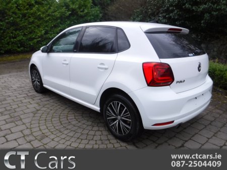 2016 Volkswagen Polo - thumbnail 4
