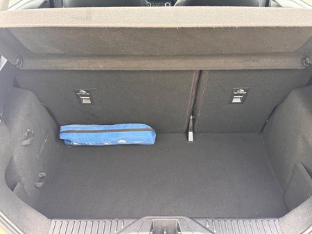 2018 Ford Fiesta - thumbnail 11