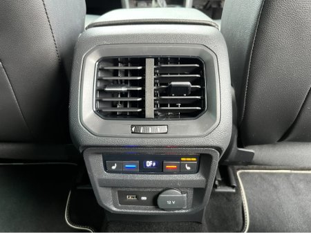 2019 Volkswagen Tiguan - thumbnail 11