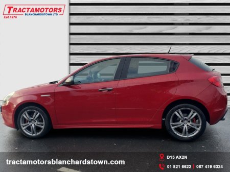 2016 Alfa Romeo Giulietta 1.6 JTD 120HP SUPER SPORT 4DR €10,999 thumbnail