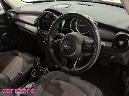 2018 MINI Hatch 1.5 Automatic €20,880 thumbnail