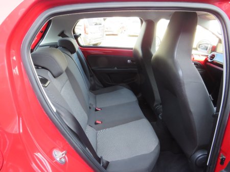 2014 Volkswagen up! - thumbnail 7