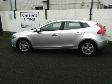 2015 Volvo V40 1.6 D2 SE ** FSH (Volvo ) ** 1 Owner  ** €11,745 thumbnail