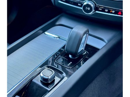 2025 Volvo XC60 + T6 PHEV AWD AUTO RECHARGE PLUS SOLD €59,850 thumbnail