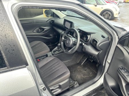 2021 Toyota Yaris Cross - photo 4