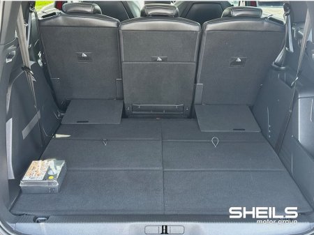 2022 Peugeot 5008 - thumbnail 9