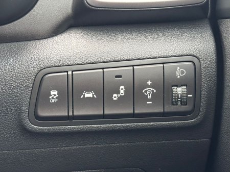 2019 Hyundai Tucson 1.6 PREMIUM CRDI 2WD DCT €22,895 thumbnail