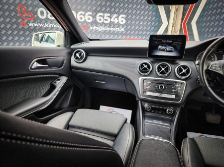 2018 Mercedes-Benz A Class - thumbnail 19