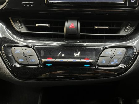 2019 Toyota C-HR - thumbnail 19