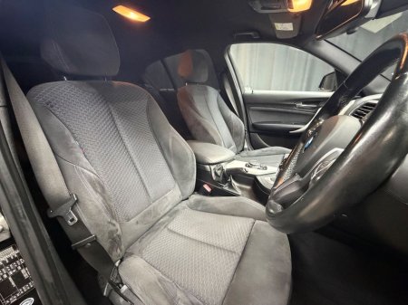 2016 BMW 1 Series - thumbnail 22