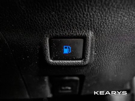 2019 Toyota C-HR - thumbnail 33