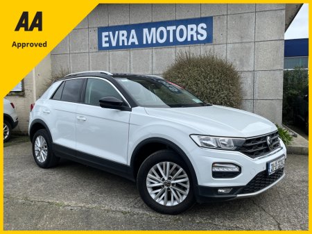 2021 Volkswagen T-Roc - thumbnail 1
