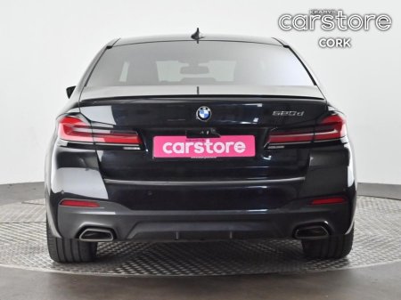 2021 BMW 5 Series - thumbnail 4