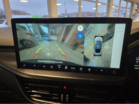 2025 Ford Kuga ST-LINE PHEV PAN ROOF €39,800 thumbnail