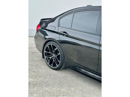 2019 BMW 3 Series - thumbnail 13