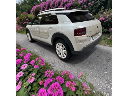 2017 Citroen C4 Cactus - thumbnail 8