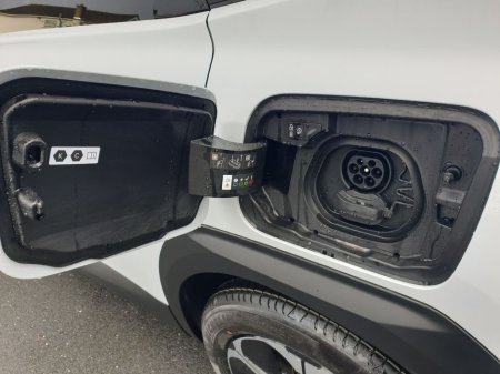 2026 Citroen C5 Aircross New e-C5 Aircross "Max" 520Km range €49,440 thumbnail