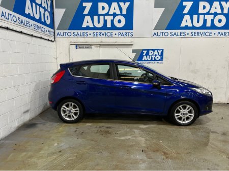 2017 Ford Fiesta 1.25 ZETEC 82PS 5DR €9,750 thumbnail