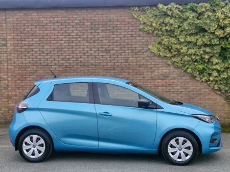 2020 Renault Zoe - thumbnail 17