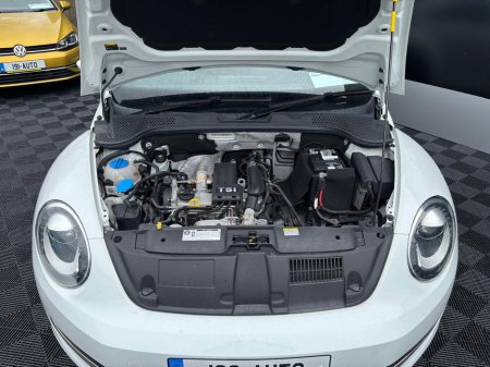 2016 Volkswagen Beetle - thumbnail 6