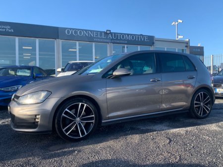 2013 Volkswagen Golf  €13,999