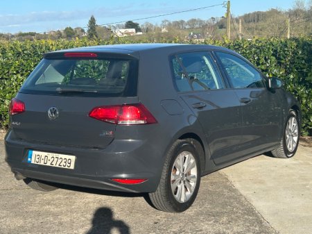 2013 Volkswagen Golf - thumbnail 3