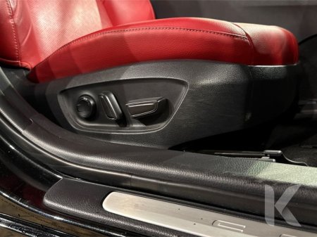 2021 Toyota Camry WS BLACK EDITION - HYBRID - 18'' ALLOY WHEELS - RED LEATHER INTERIOR - ELECTRIC SEATS - REAR CAMERA €26,950 thumbnail