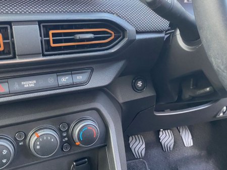 2021 Dacia Sandero - thumbnail 19