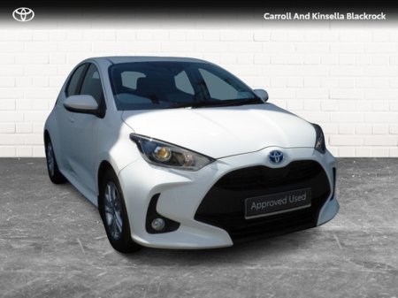2022 Toyota Yaris - thumbnail 1