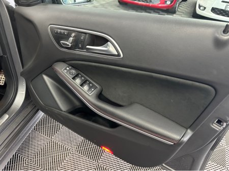 2016 Mercedes-Benz A Class - thumbnail 7