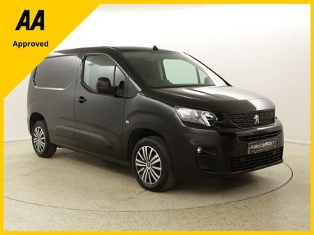 2021 Peugeot Partner  €11,750