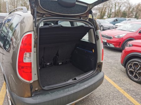 2015 Skoda Roomster - thumbnail 11