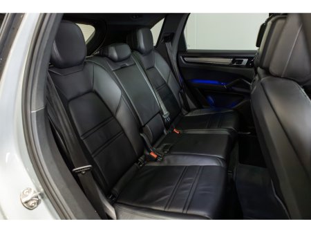 2020 Porsche Cayenne - thumbnail 11