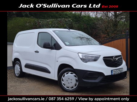 2022 Opel Combo Low mileage!