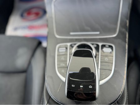 2019 Mercedes-Benz E Class - thumbnail 25