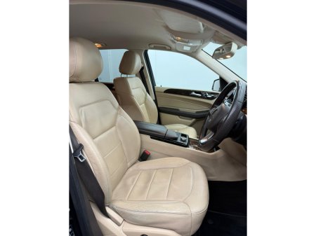 2016 Mercedes-Benz GLE Class - thumbnail 8