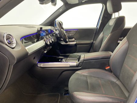 2024 Mercedes-Benz GLB GLB 200 D AMG Pack & Panoramic Sunroof 5 Seater €52,950 thumbnail