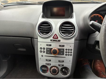 2012 Opel Corsa - thumbnail 12